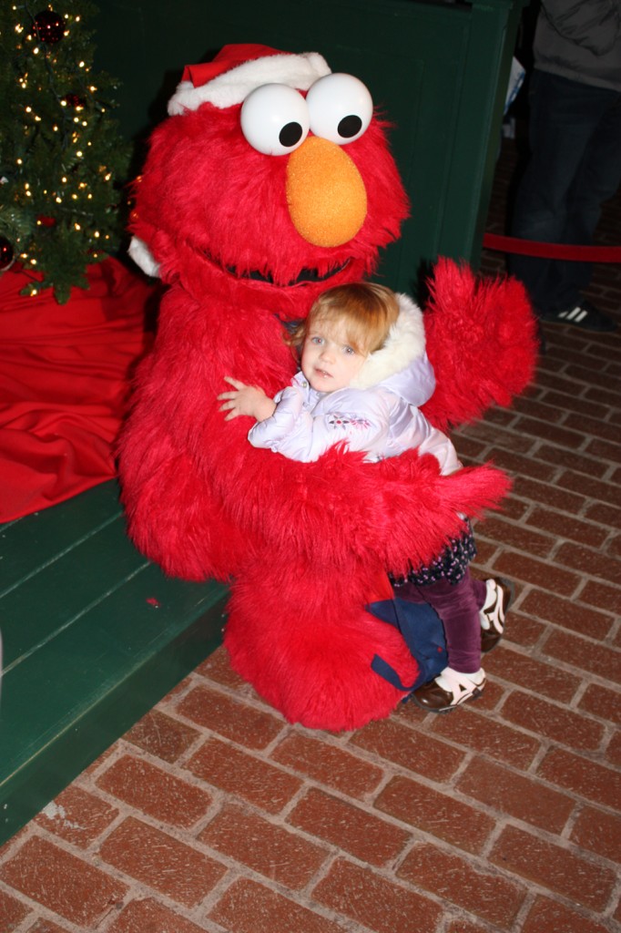 Hug me, Elmo.