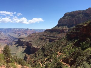 The beginning of the Bright Angel Trail 